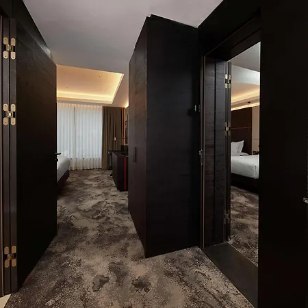 Hilton Hotell 5*